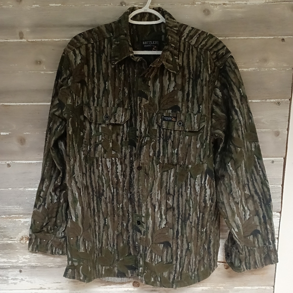 Rattlers Brand camo flannel - Picture 3 of 4